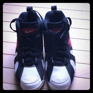 Nike Air Basketball Shoe